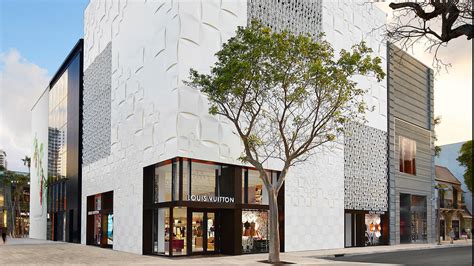 Louis Vuitton stores in Miami